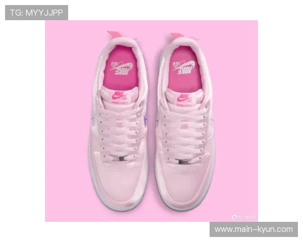 梦想主场推出定制款球鞋，收益捐给乳腺癌基金会